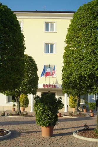 Hotel Arthur Solignano Nuovo Esterno foto