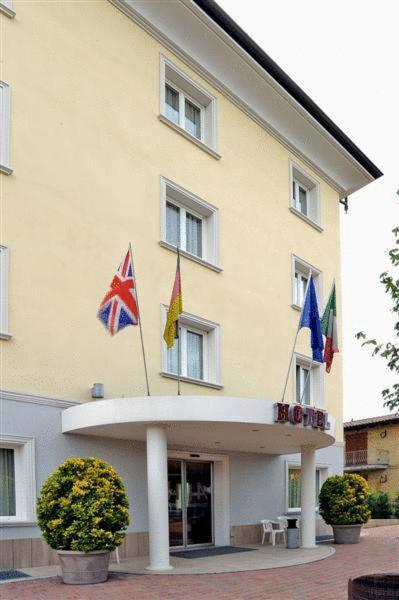 Hotel Arthur Solignano Nuovo Esterno foto