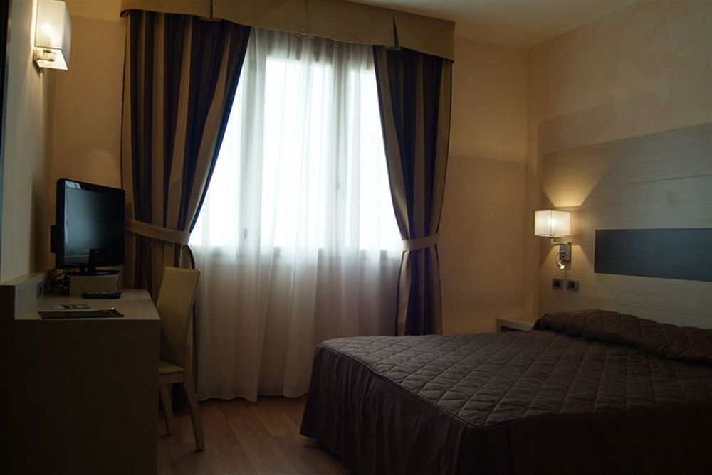 Hotel Arthur Solignano Nuovo Esterno foto