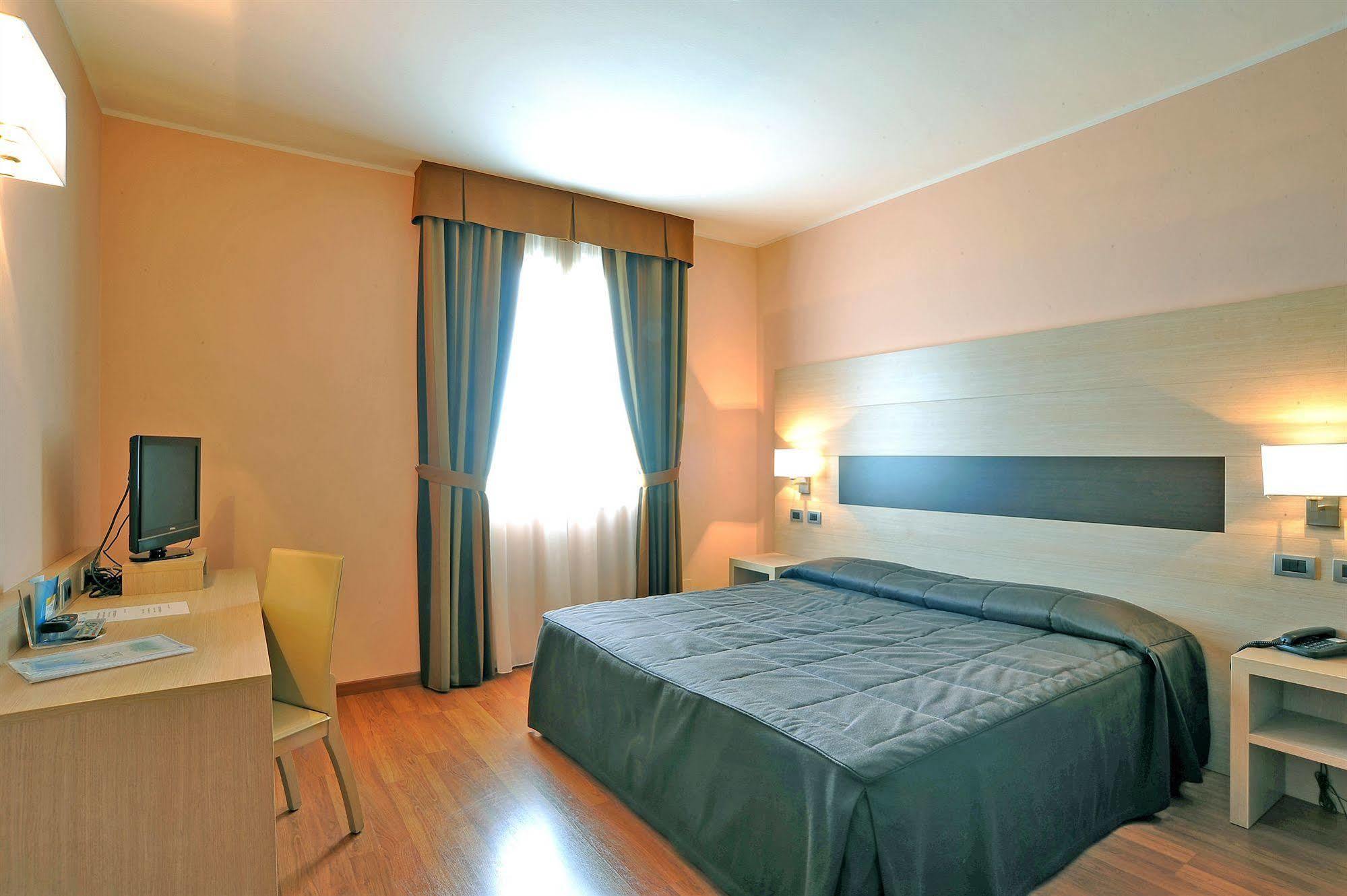 Hotel Arthur Solignano Nuovo Esterno foto